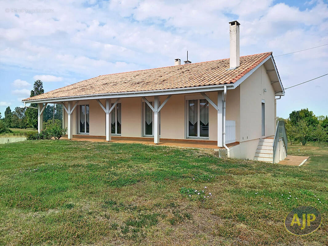 Maison à GAILLAN-EN-MEDOC