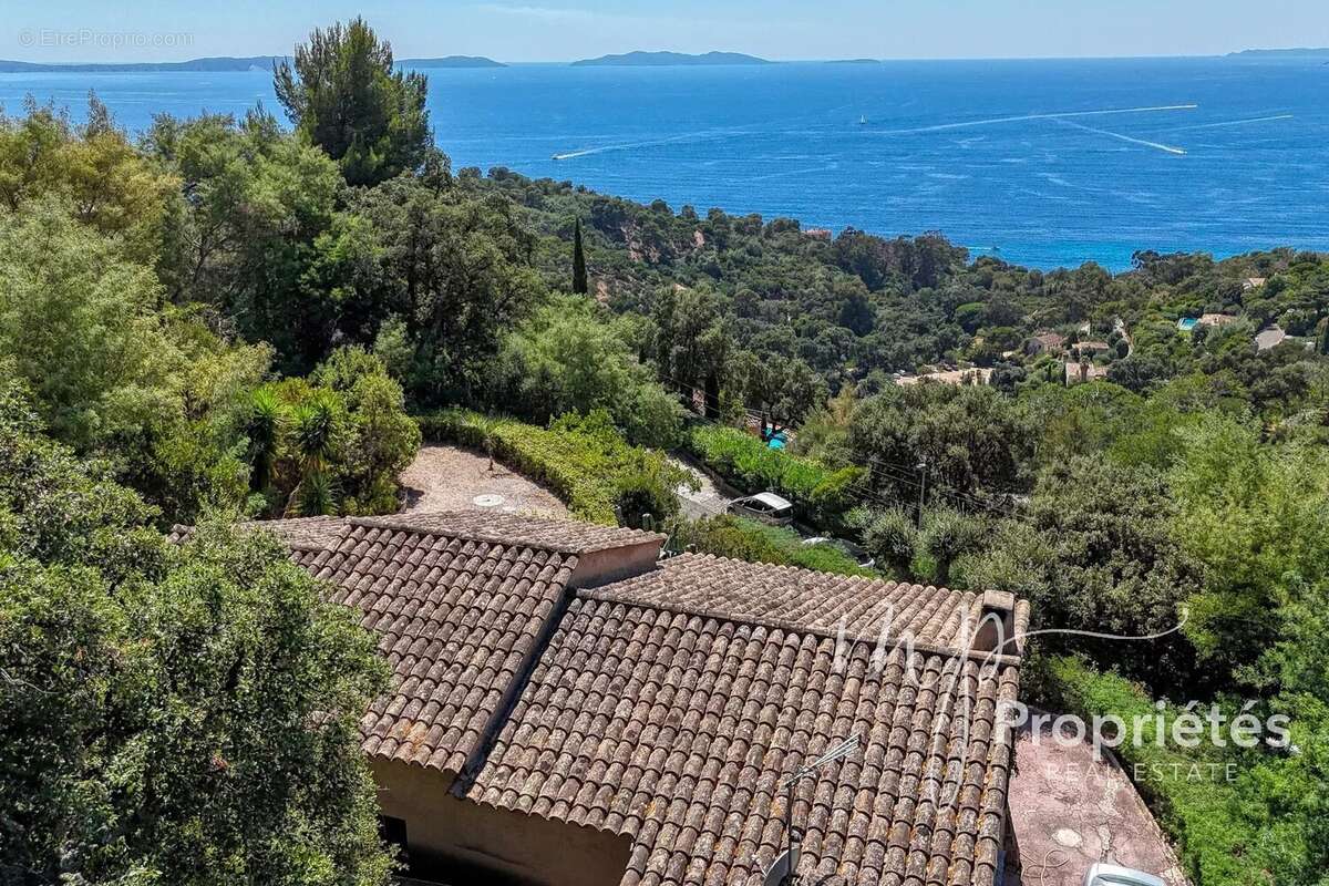 Maison à RAYOL-CANADEL-SUR-MER