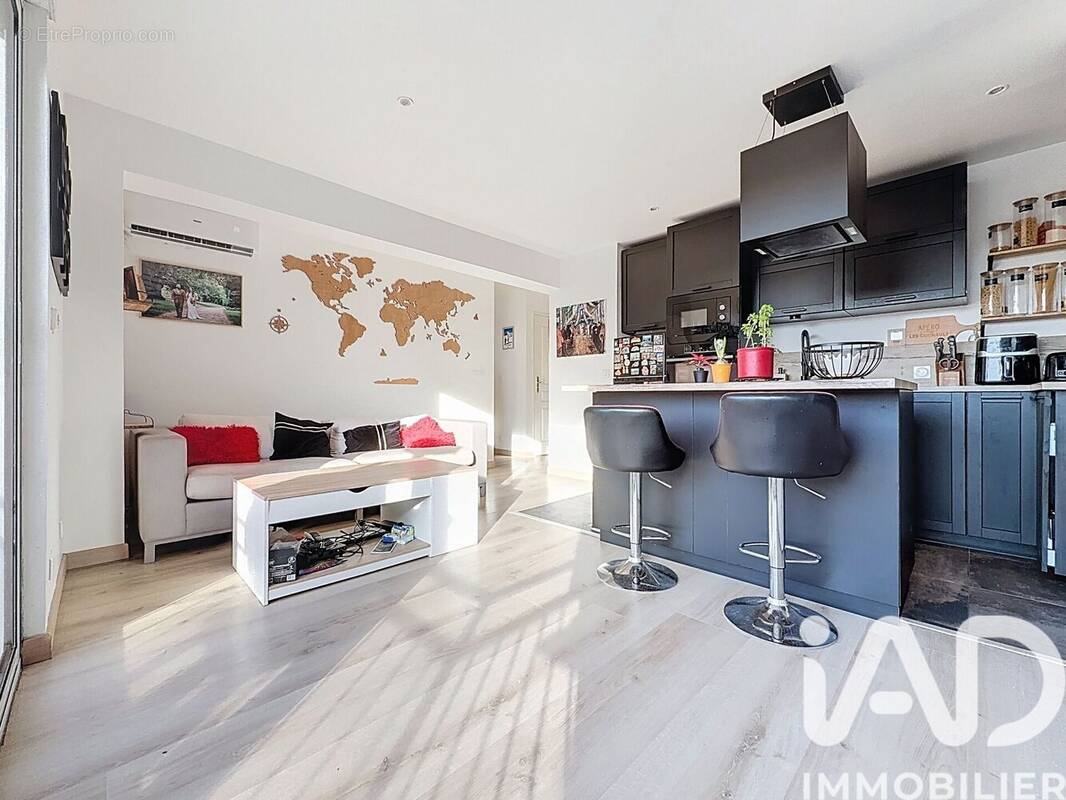 Photo 1 - Appartement à LEUVILLE-SUR-ORGE