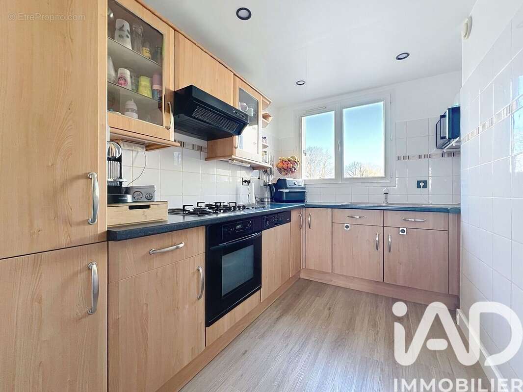 Photo 8 - Appartement à LE PLESSIS-TREVISE