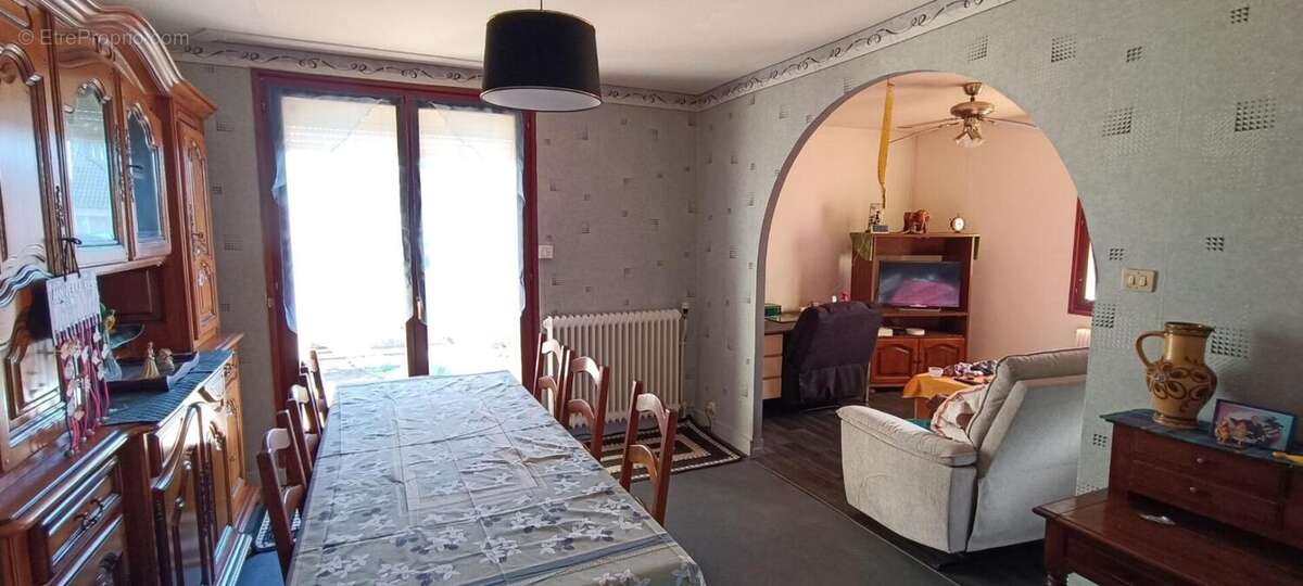 Maison à LUXEUIL-LES-BAINS