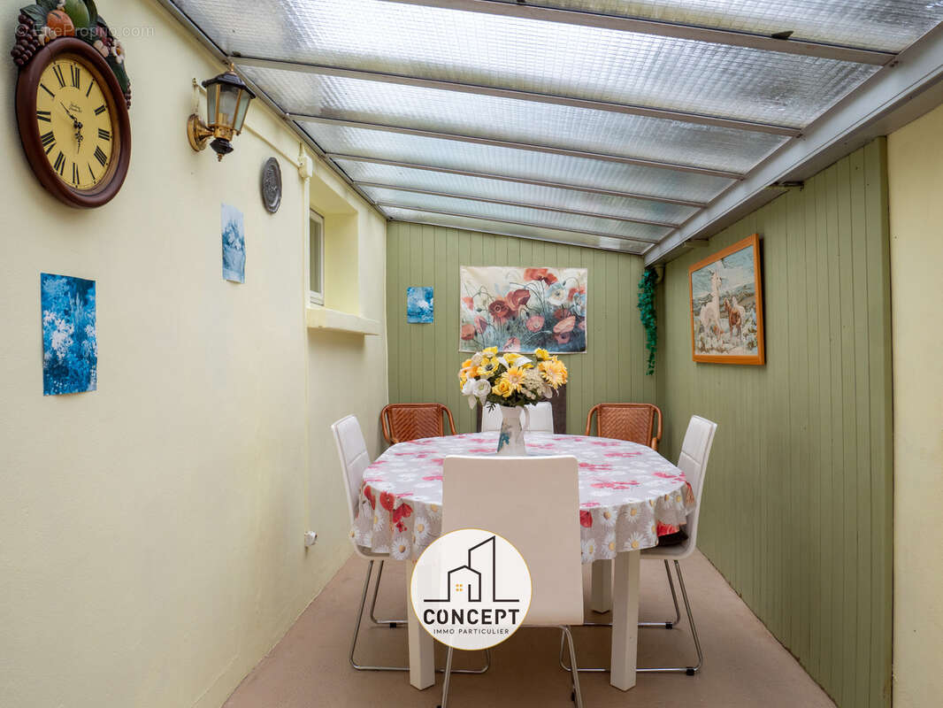 Maison à SAINT-MARTIN-DES-CHAMPS