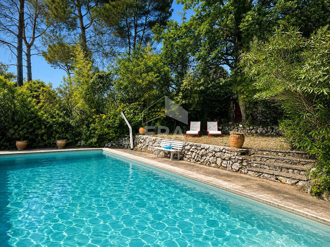 Maison à MOUANS-SARTOUX