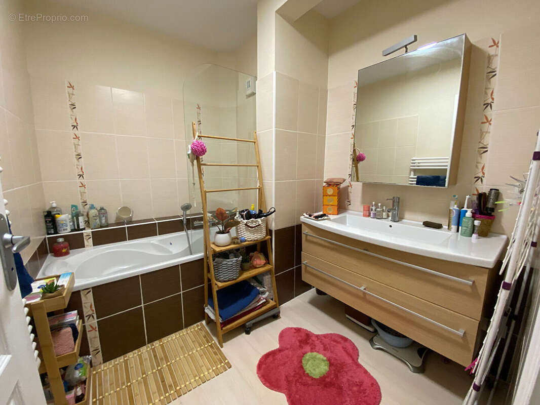 Appartement à LAVAL