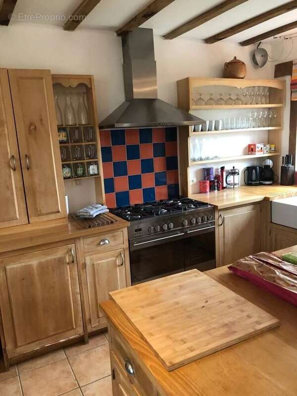 Maison à SAINT-LEGER-MAGNAZEIX