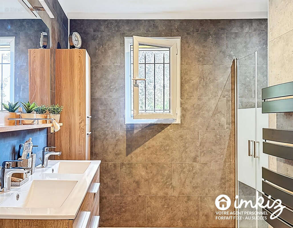 2 Maisons de plain pied de 9 et  4 pièces piscine - photo 13