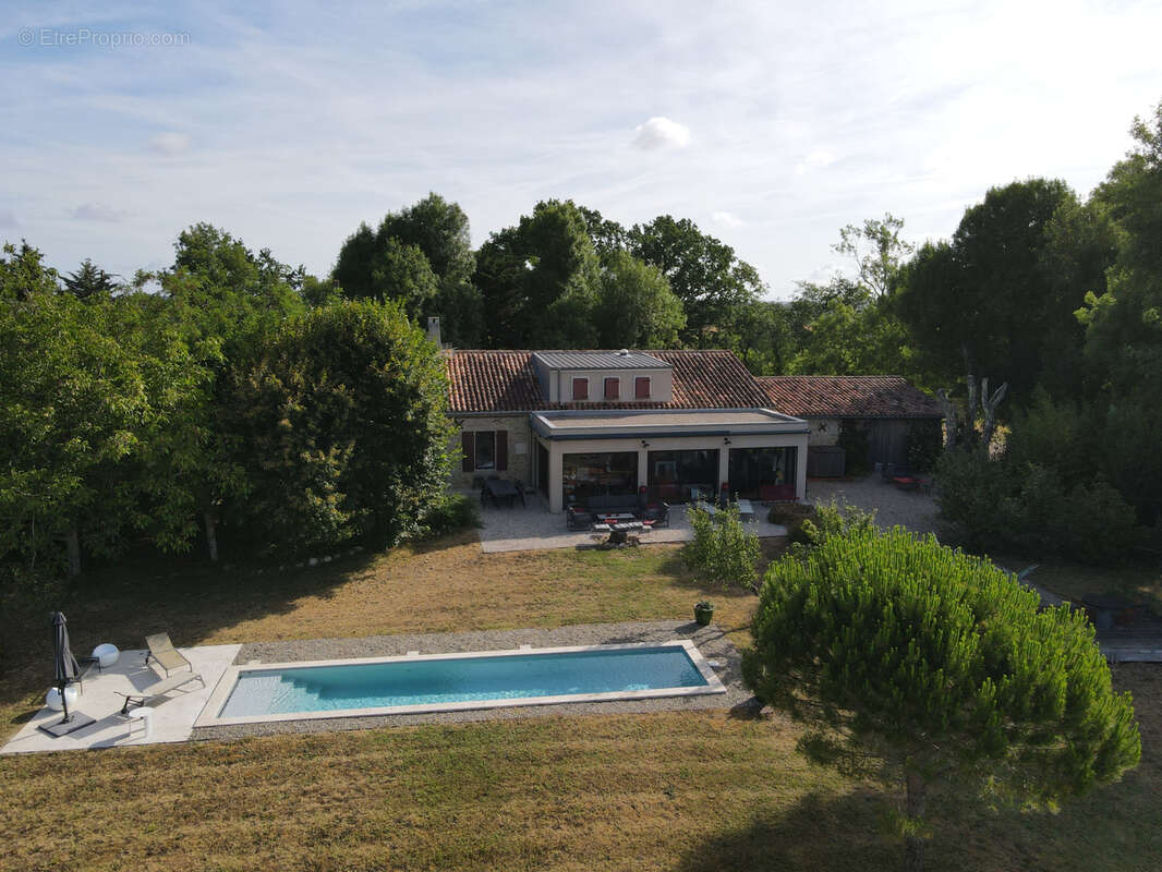Maison à LARRESSINGLE