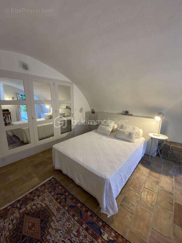 Maison de caractere avec jardin d'exception,piscine et vue imprenable-proche uzes - photo 14