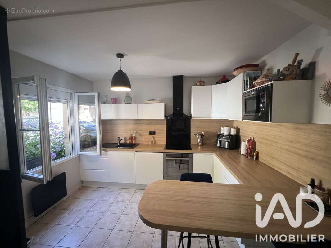 Photo 6 - Maison à SAINTRY-SUR-SEINE