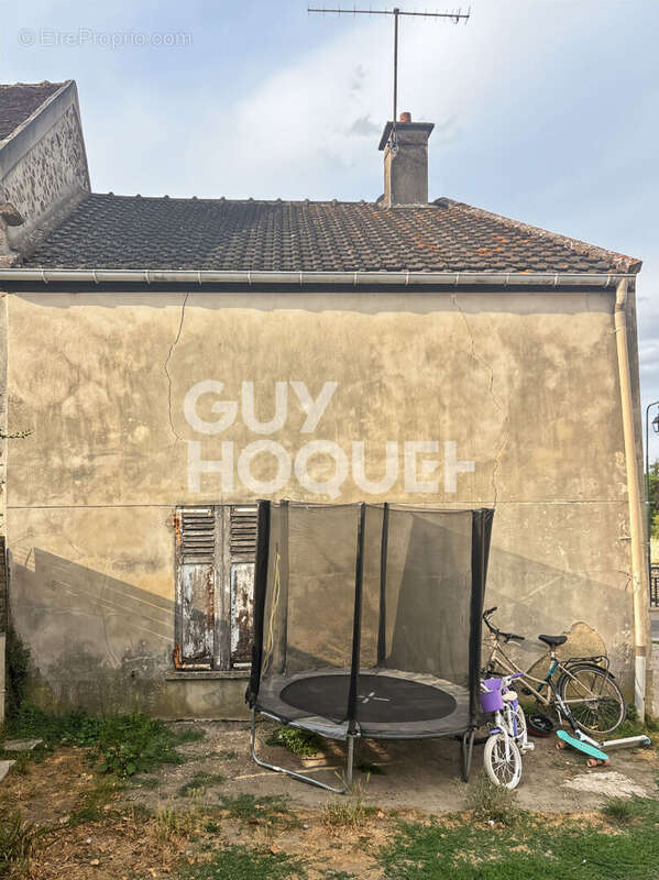 Maison à vendre à Marles-en-Brie - 2 pièces, 34 m² avec grenier aménageable - photo 3