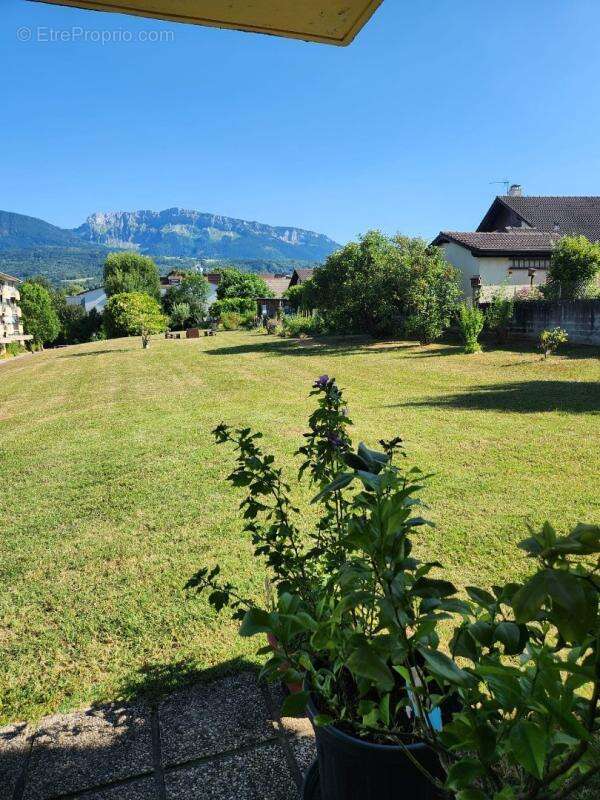 Appartement à LA ROCHE-SUR-FORON