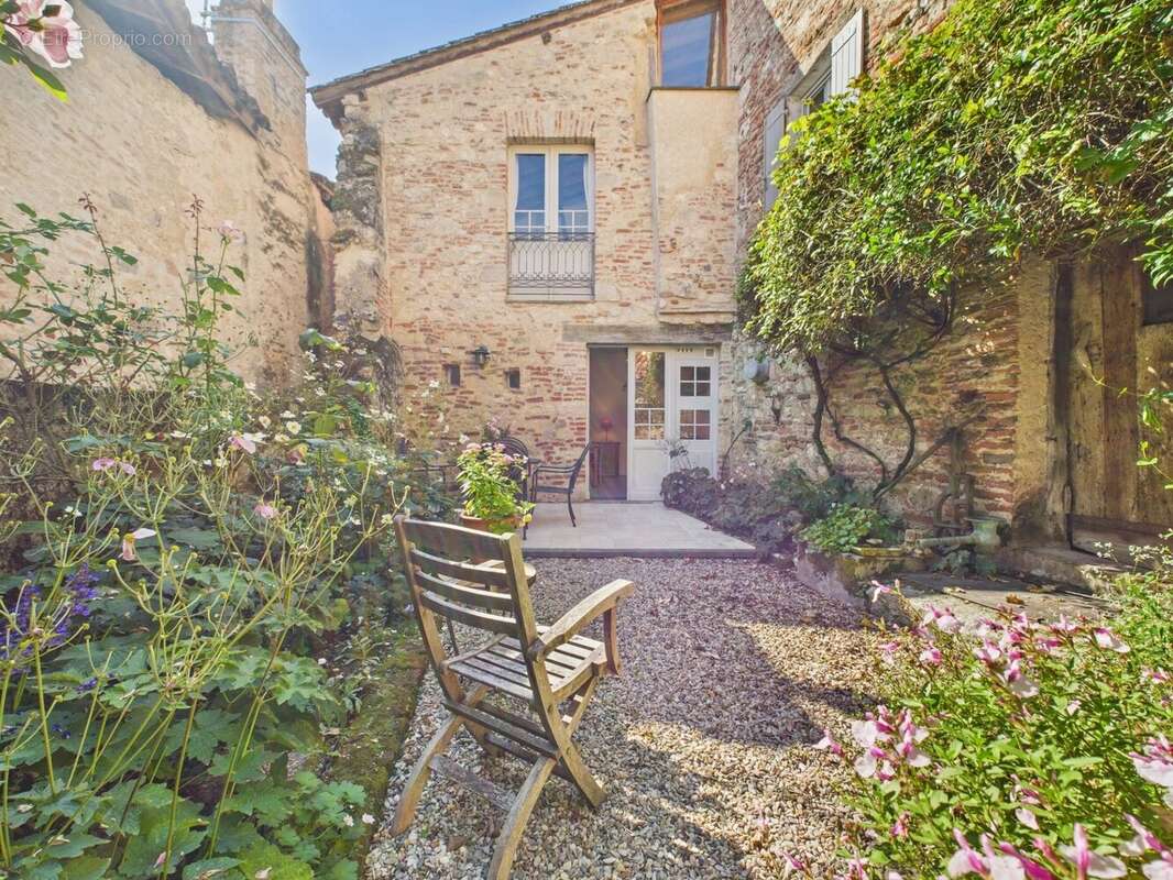 Maison à PENNE-D&#039;AGENAIS