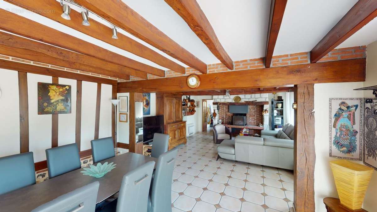 Maison à AUBERVILLE-LA-MANUEL