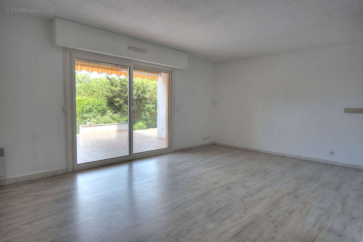 Appartement à SAINT-RAPHAEL