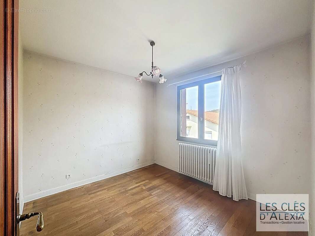 Maison à CHASSE-SUR-RHONE