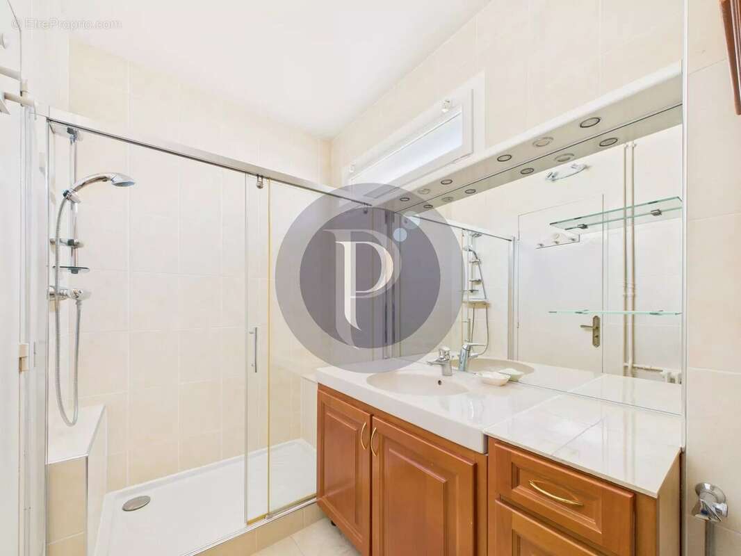 Appartement à CHATENAY-MALABRY