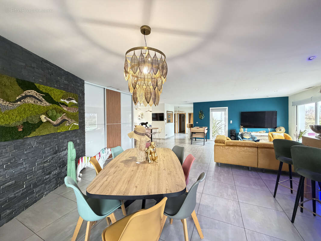 Maison à FOULAYRONNES