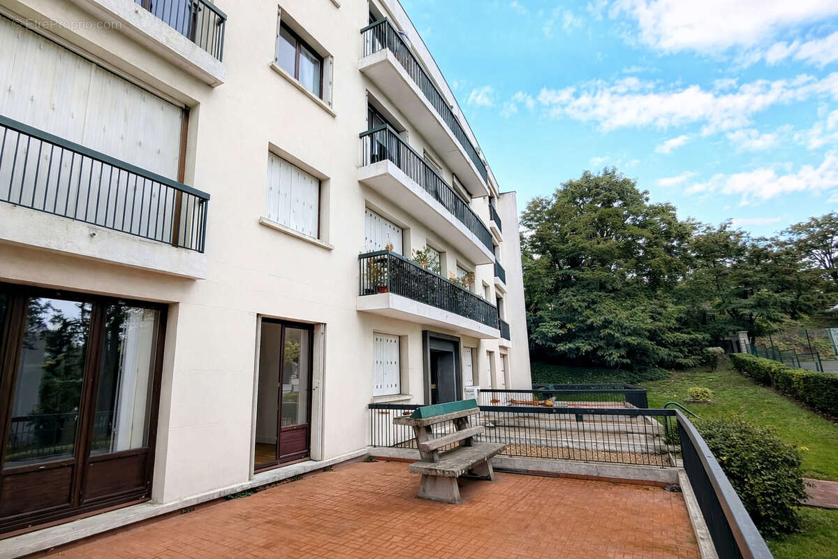 Appartement à FONTENAY-AUX-ROSES