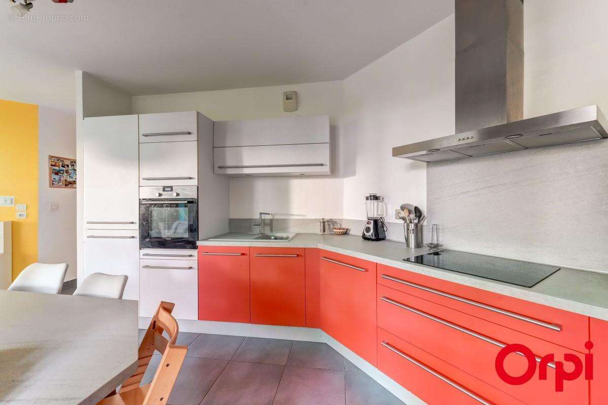 Appartement à CALUIRE-ET-CUIRE