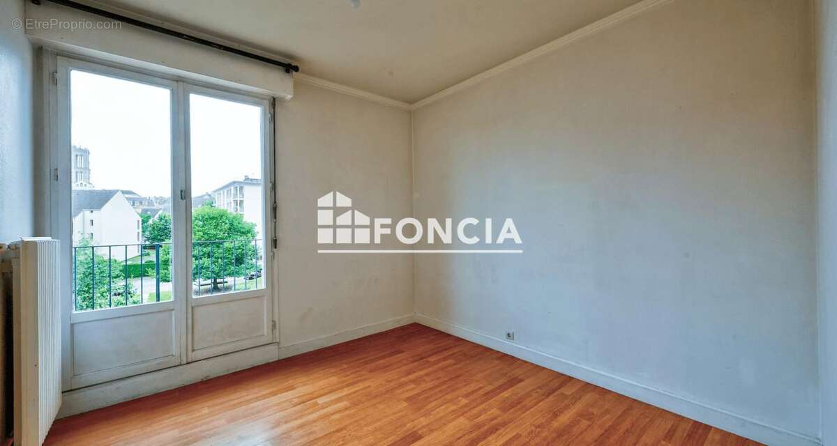 Appartement à MANTES-LA-JOLIE