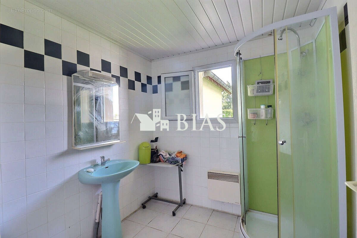 Maison à PONT-L&#039;EVEQUE