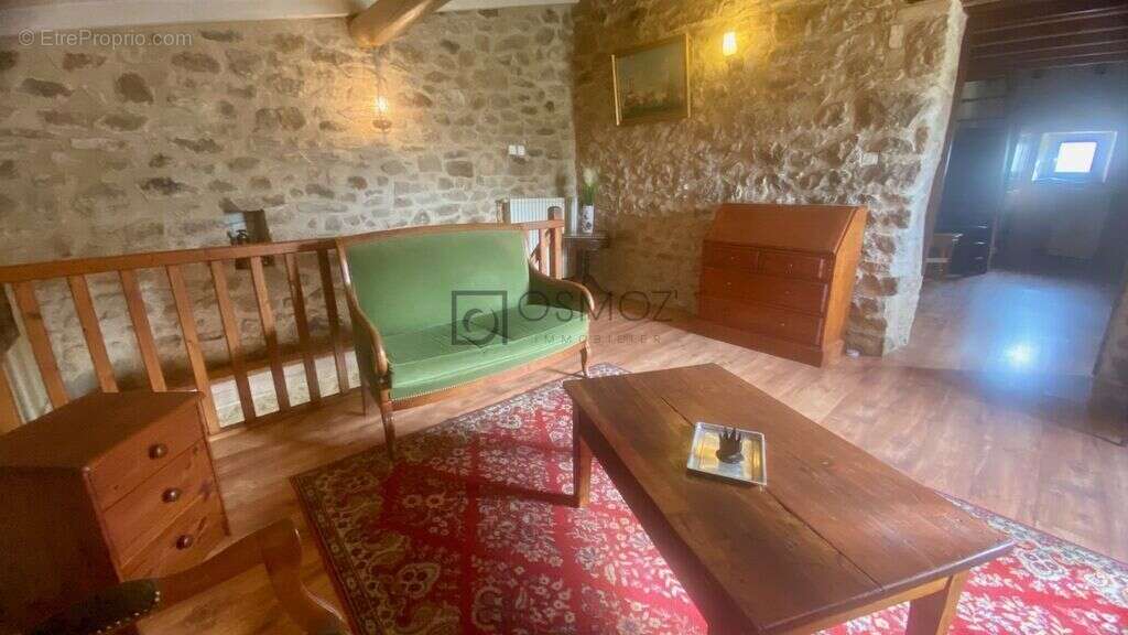 Authentique, maison en pierre avec gîte indépendant - photo 10
