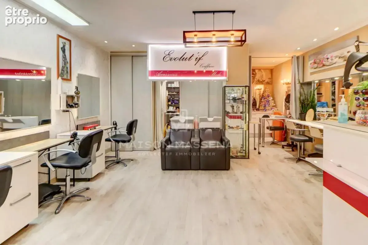 Salon de coiffure - vence - photo 3