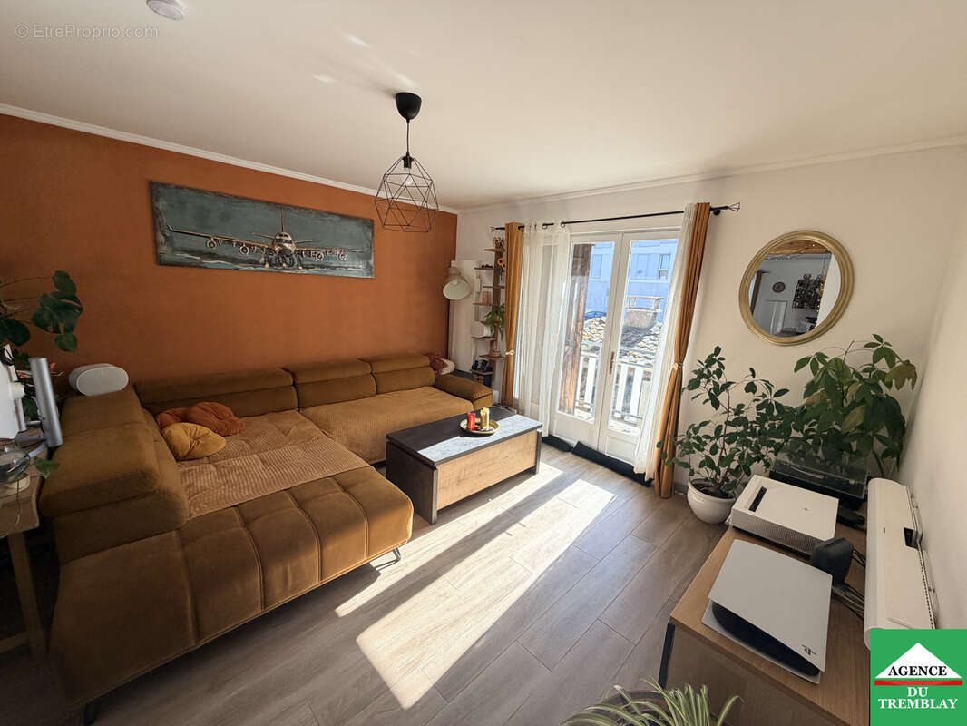 Maison à CHAMPIGNY-SUR-MARNE