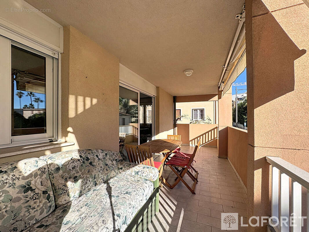 Appartement à ROQUEBRUNE-CAP-MARTIN