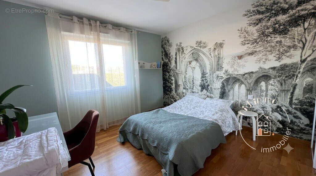 Maison à CORMEILLES