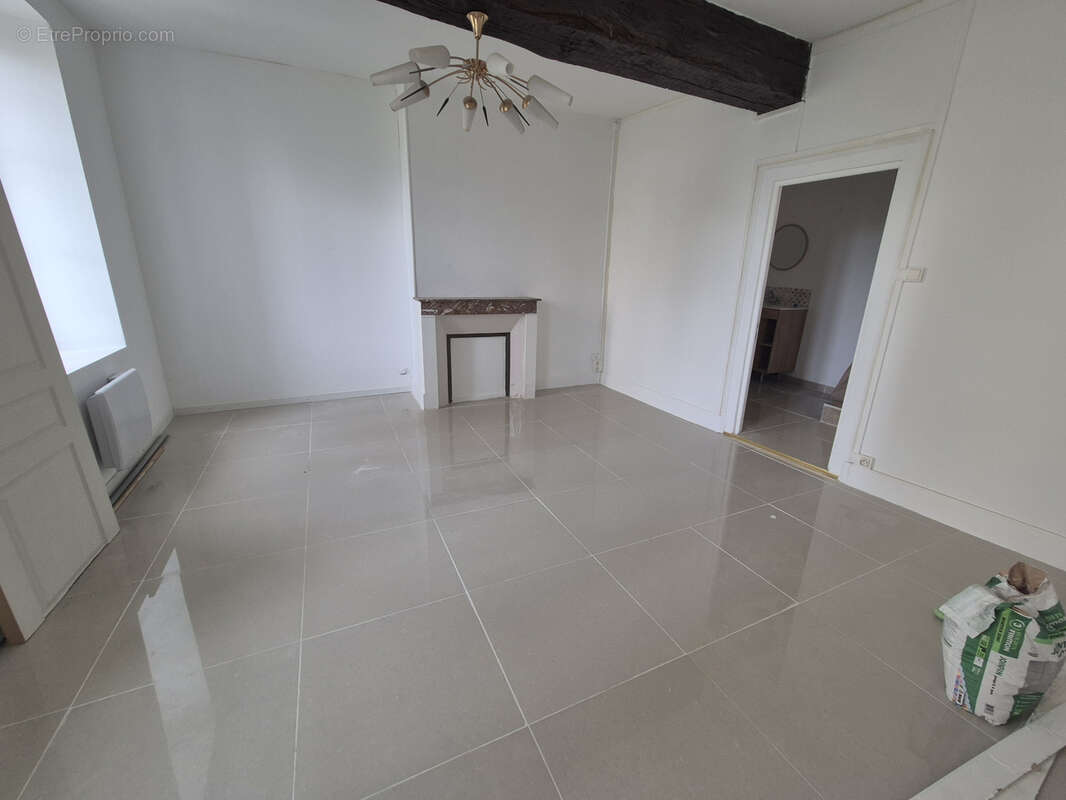 Appartement à SEIGNELAY