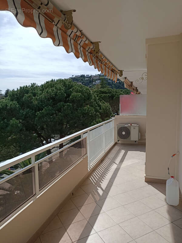 Appartement à MANDELIEU-LA-NAPOULE