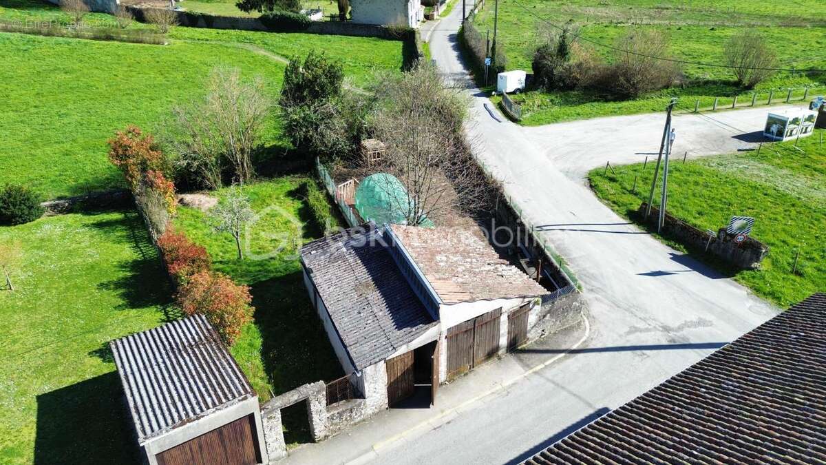 Maison à LE DORAT