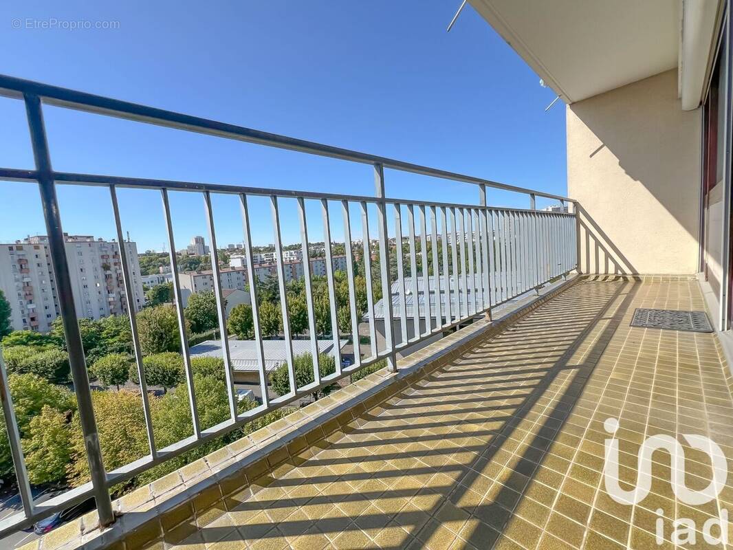 Photo 1 - Appartement à THIAIS