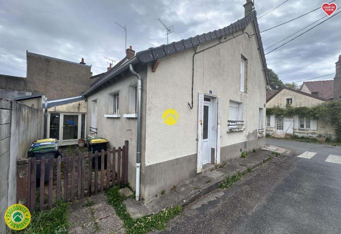 Maison à JOUET-SUR-L&#039;AUBOIS
