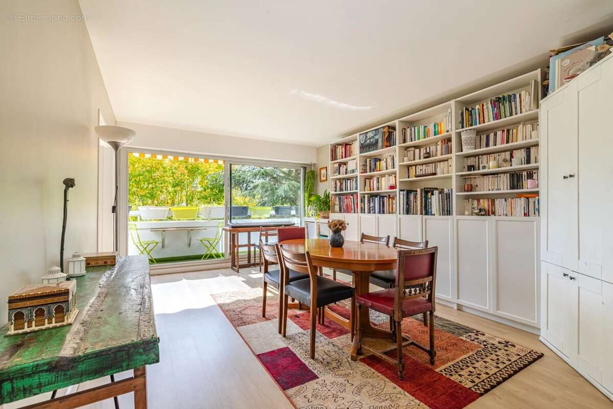 Appartement à CHEVILLY-LARUE