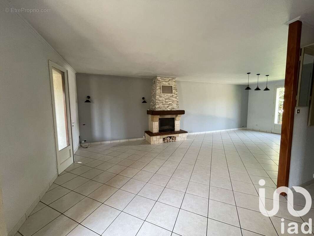 Photo 8 - Maison à SALLES-D&#039;ANGLES