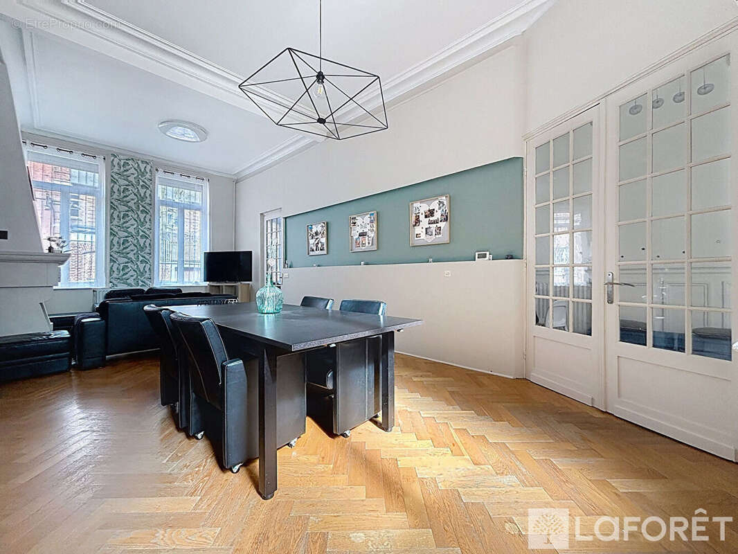 Maison à ARMENTIERES