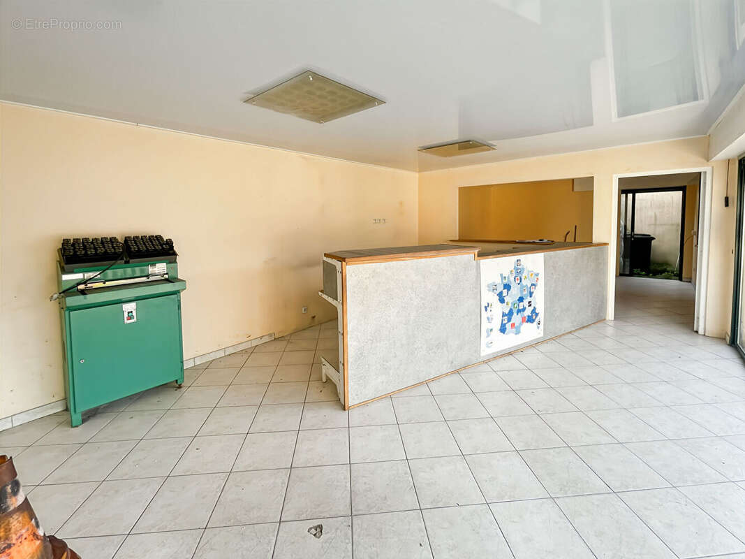 Local commercial 43m² à melun - photo 4