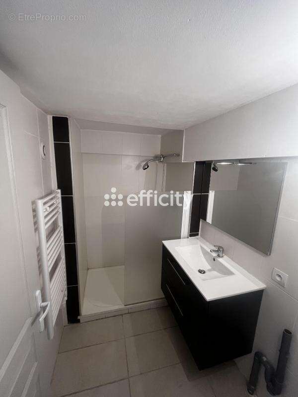 Commerce à MARSEILLE-5E