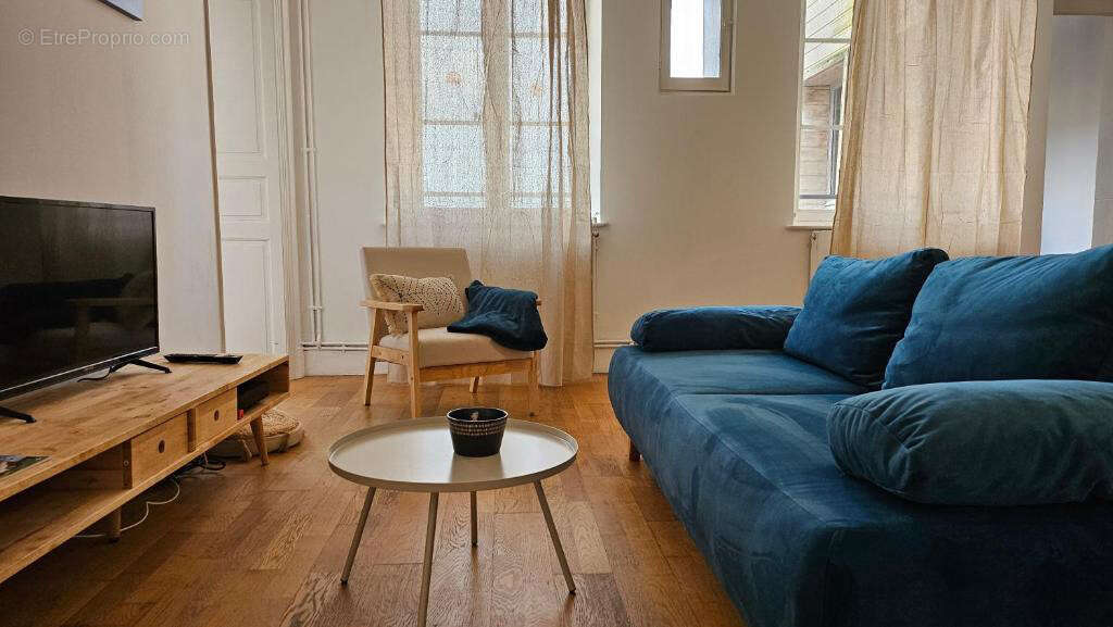 Superbe T3 Duplex de 85 m2 avec vue sur la Cité   Bastide Saint-Louis, Carcassonne - photo 4