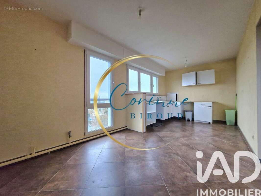 Photo 2 - Appartement à PONTOISE