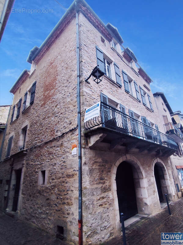 Appartement à VILLEFRANCHE-DE-ROUERGUE