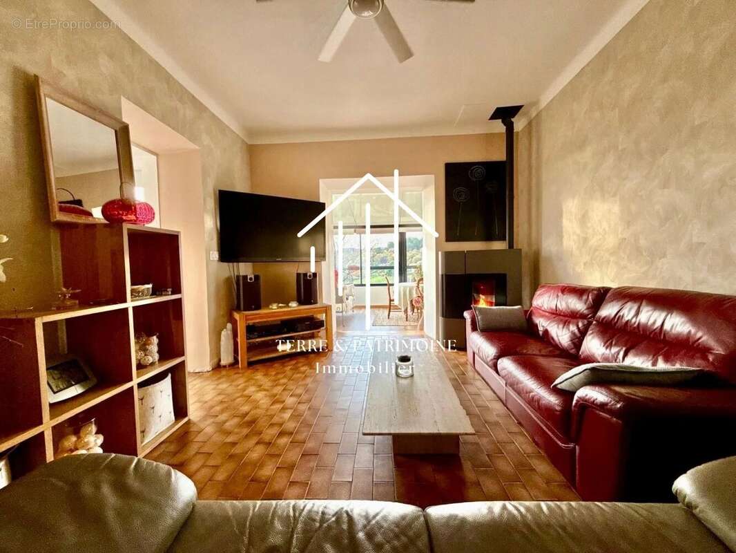 Maison à LARGENTIERE