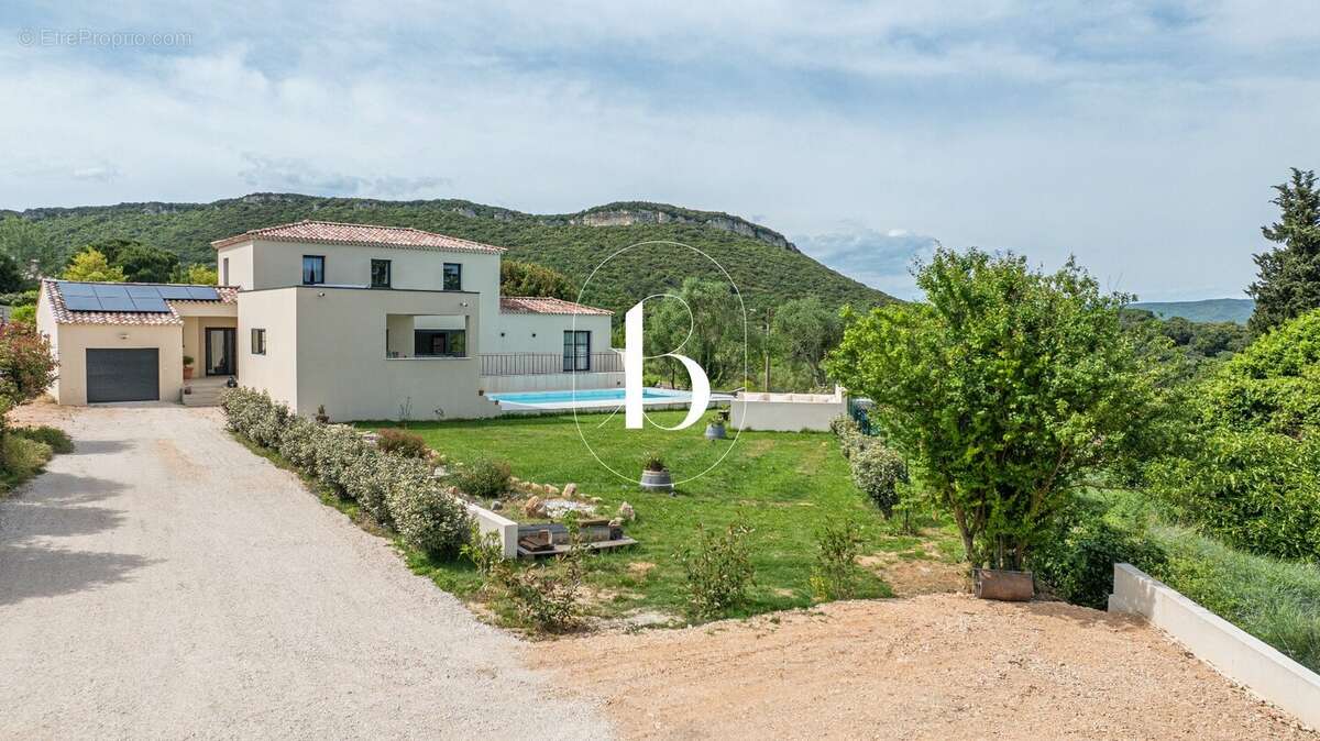 Maison à GOUDARGUES