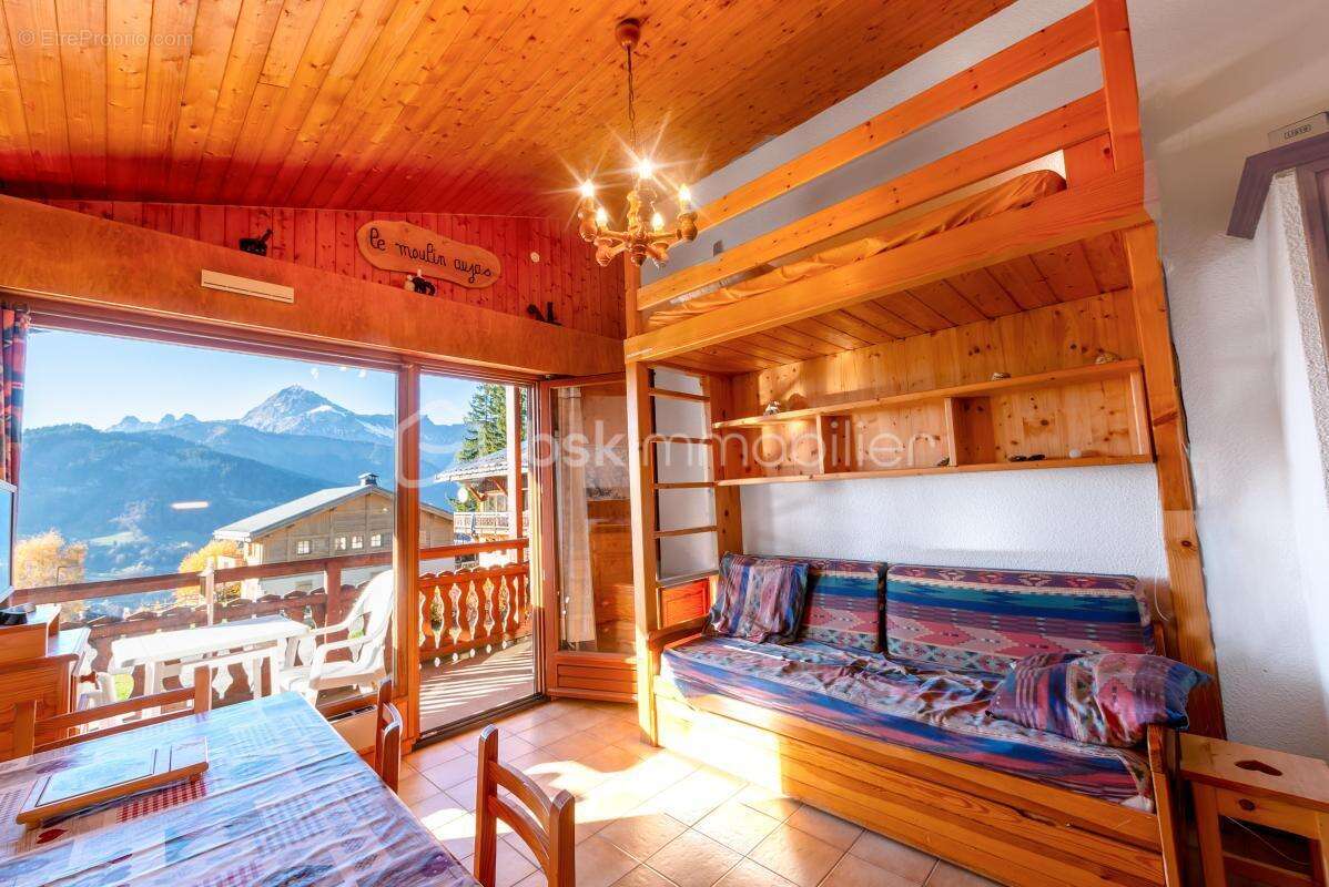 Appartement à CREST-VOLAND