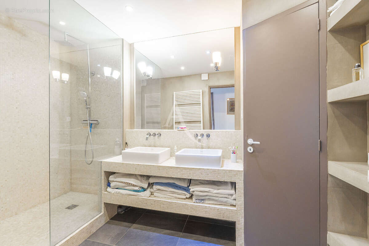 Appartement à GARCHES