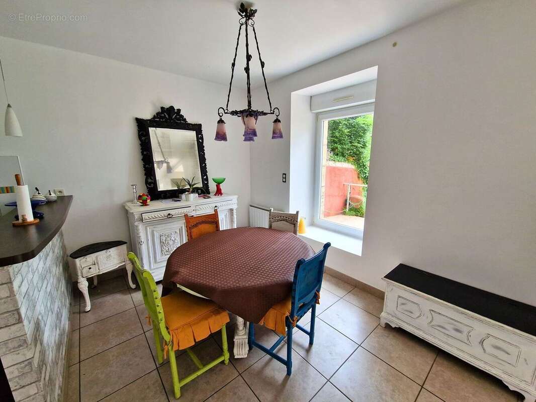 Maison à LE RELECQ-KERHUON
