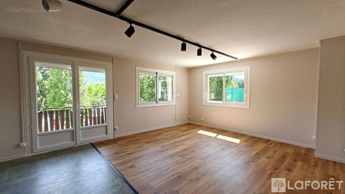 Appartement à EMBRUN