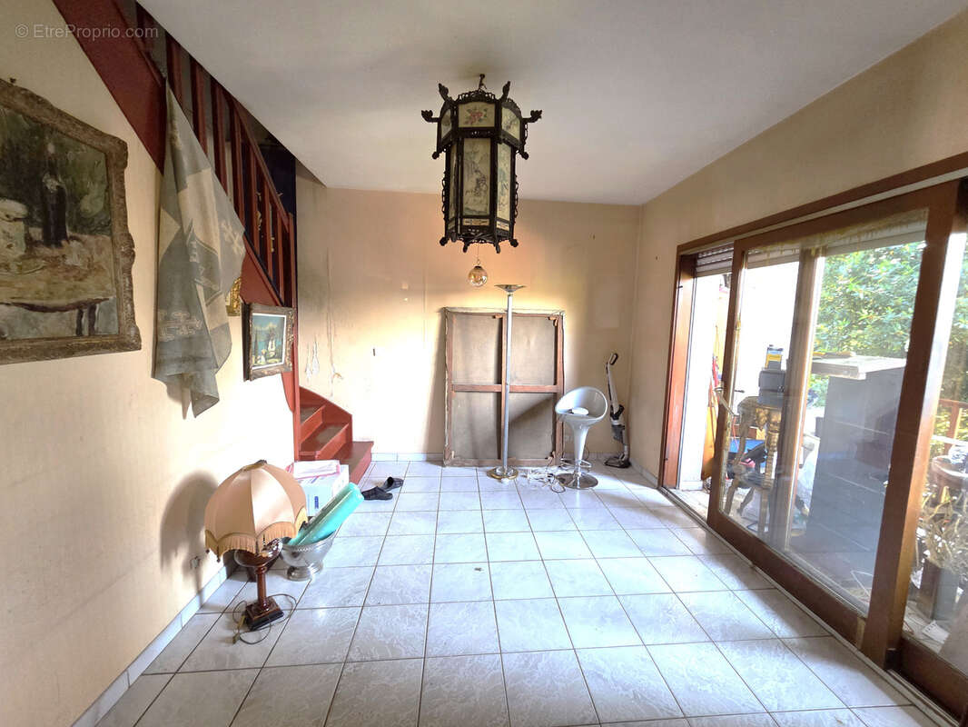 Maison à SAVIGNY-SUR-ORGE